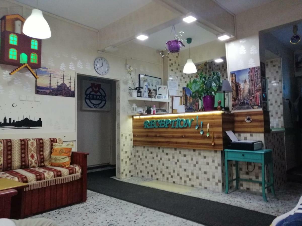 Hayat Pansiyon Ostello Provincia di Provincia di Istanbul Esterno foto